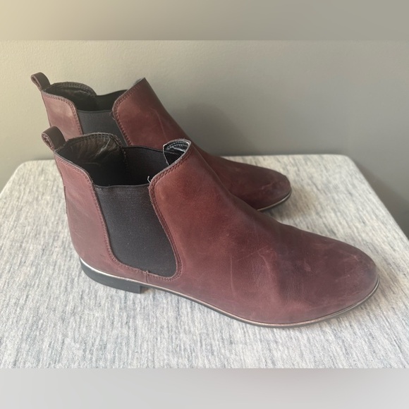 Circus by Sam Edelman Boots Womens 9 Chelsea Maroon Pull On Comfort Ankle Top - Picture 2 of 7